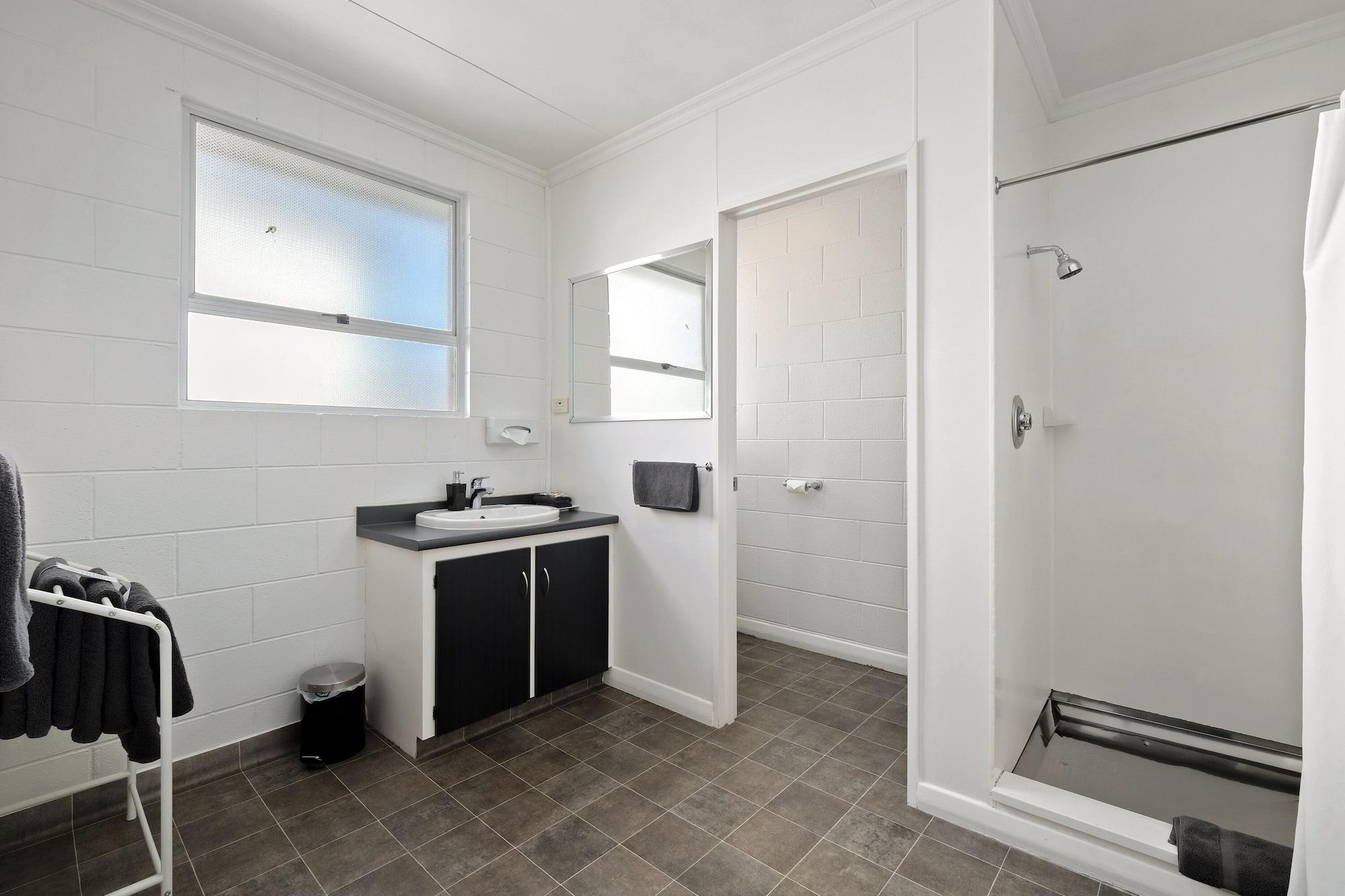 Central Gateway Motel Кромвель Екстер'єр фото